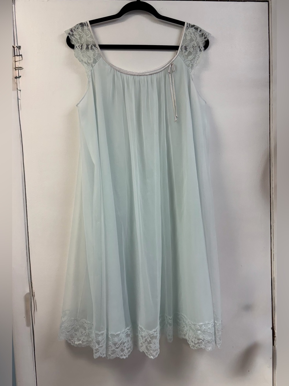 Vanity Fair Vintage Pale Blue Lace-Trim Nightgown
